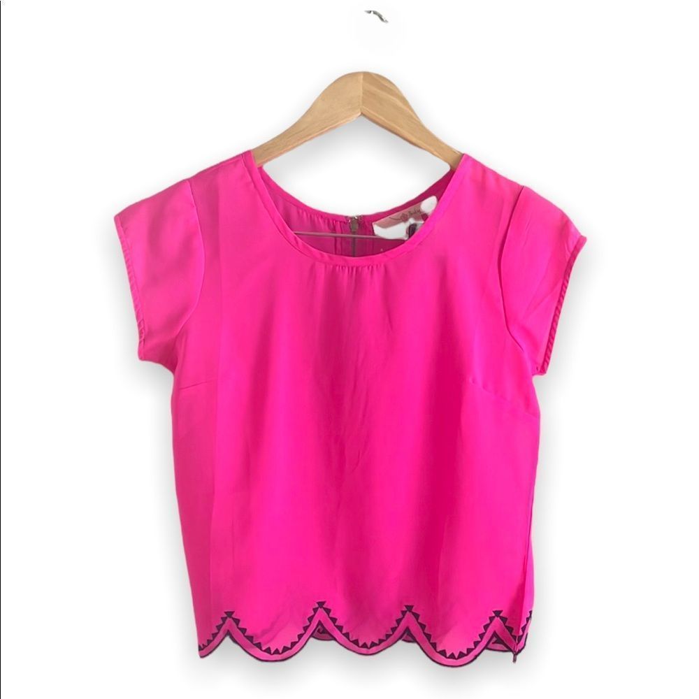 2/15$ Shrinking Violet l Neon Pink Summer Top SZ Small